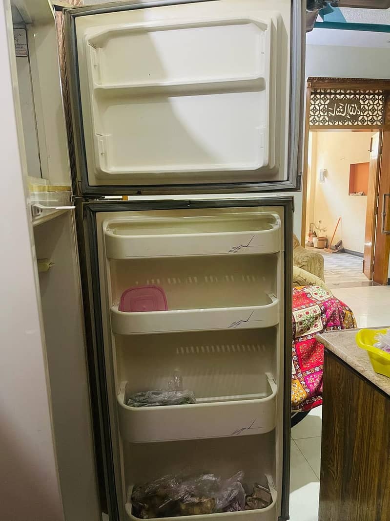Fridge 0