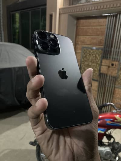 Apple iPhone 13 Pro