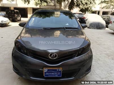 Toyota Vitz 2013