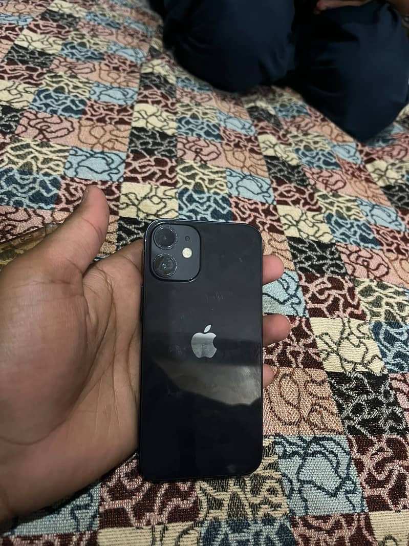 12 mini a 3