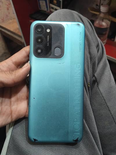 Tecno Spark 8C