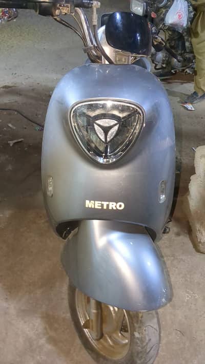 Metro M6 – Only 300 KM Driven | Brand New Battery Installed |