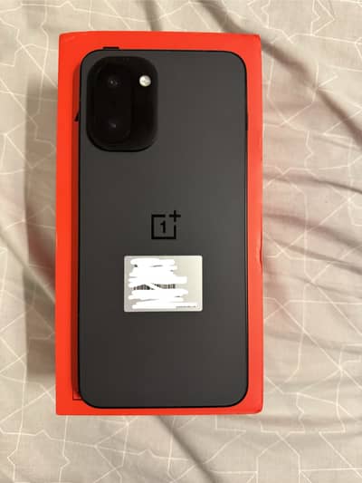 OnePlus Ace 6T / Oneplus 15R