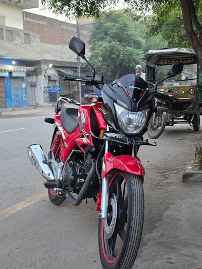 Honda CB150F 2025 model brand new 13k driven