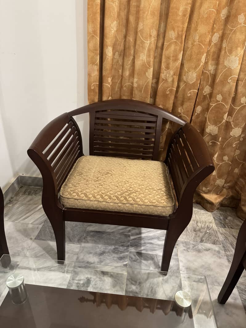 Sofa set with table 10