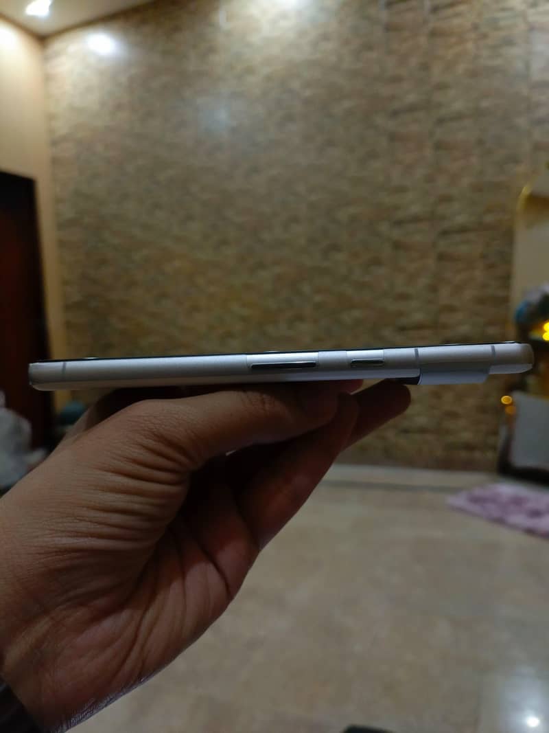 Google Pixel 7 2