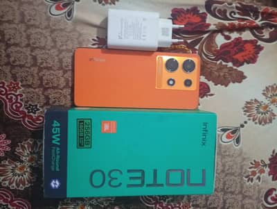Infinix Note 30