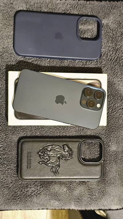 Apple iPhone 15 Pro Max with Box