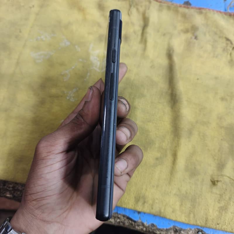 Google Pixel 6a 3