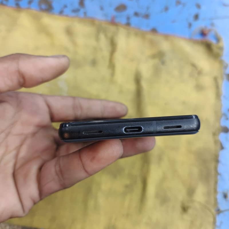 Google Pixel 6a 4