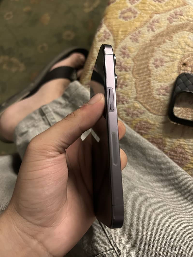 Apple iPhone 14 Pro 3