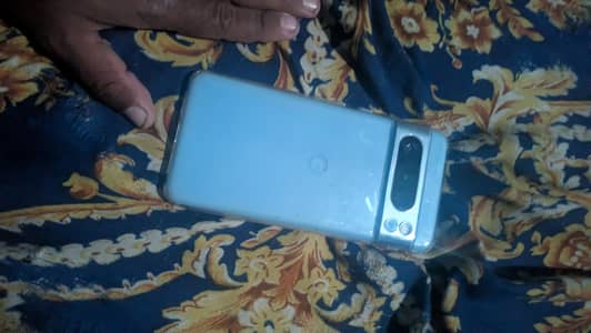 Google Pixel 8 Pro