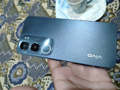 Vivo Y19s