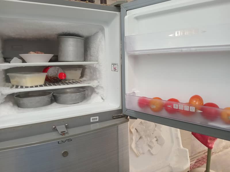 Dawlance fridge 2