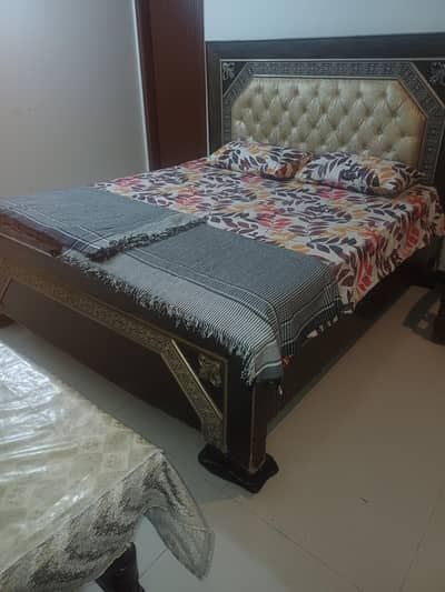 King size bed for sale in mohlanwal lahore