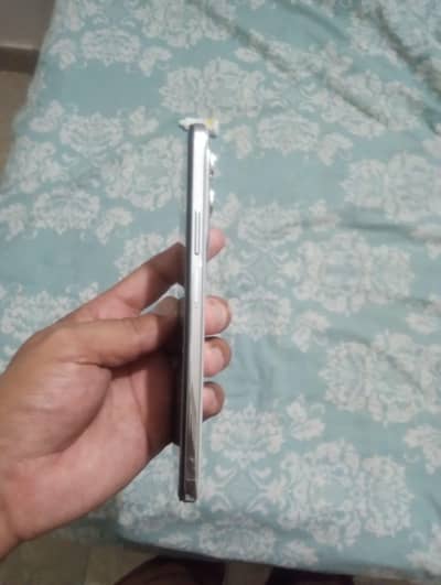 Vivo V29