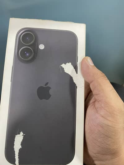Apple iPhone 16