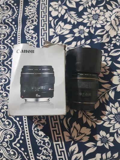 canon 85mm 1.8 USM