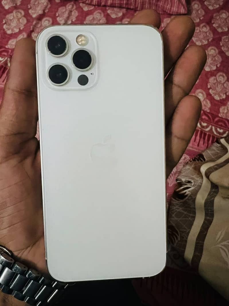 Apple iPhone 12 Pro 0