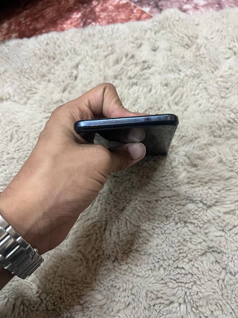 Vivo V21 5