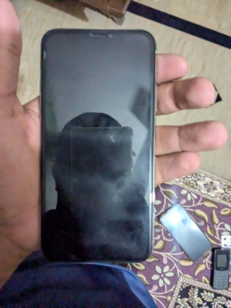 Apple iPhone X 3
