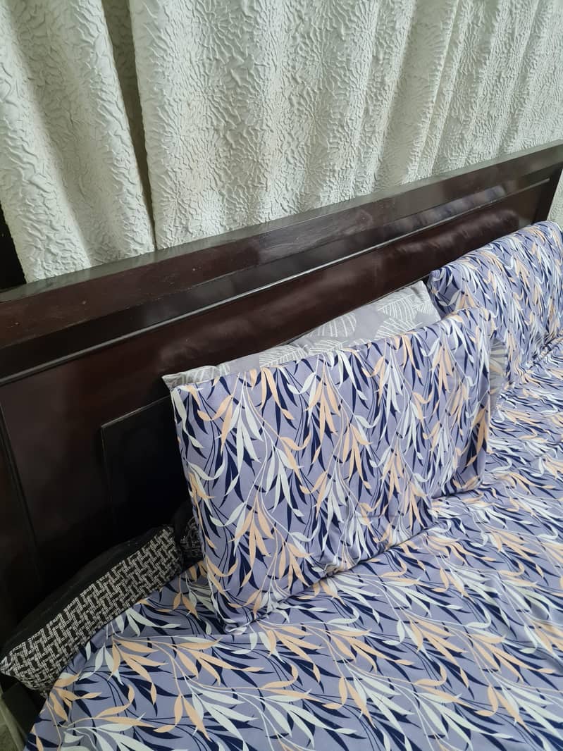 Only Bed without Matress 3