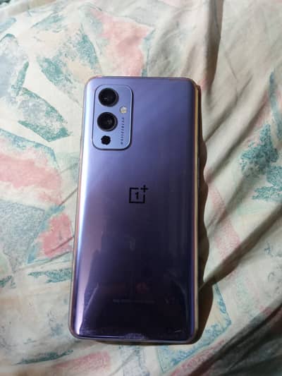 One Plus 9 6/128