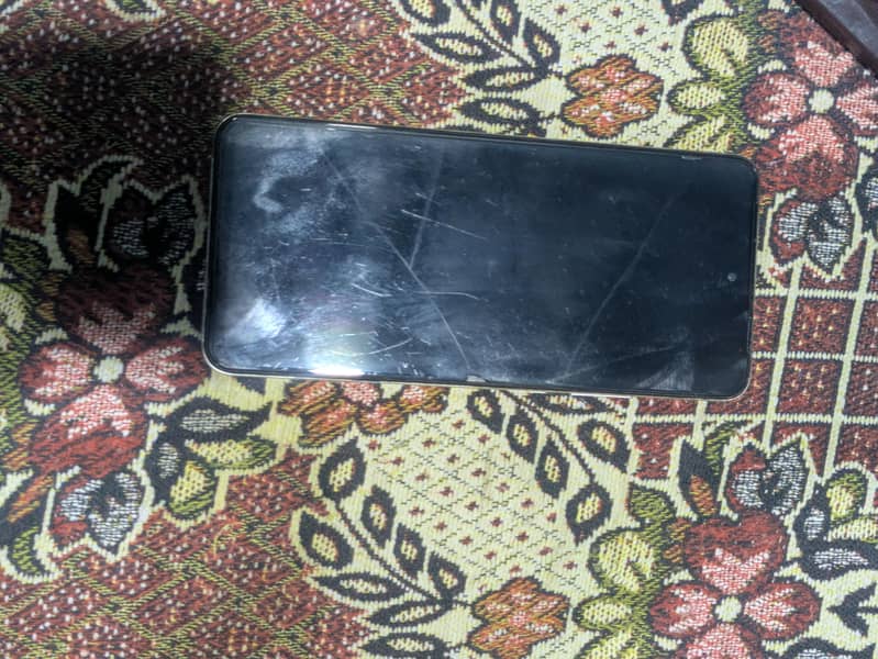 Realme C75 0