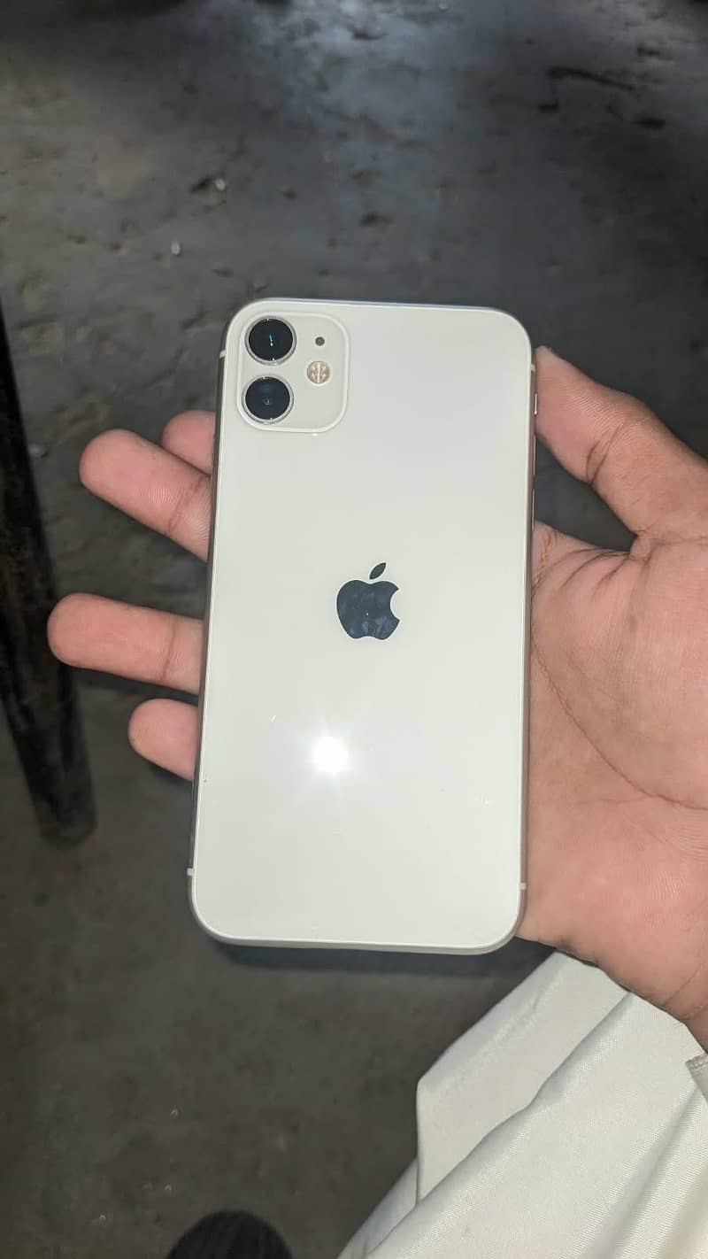 Apple iPhone 11 2