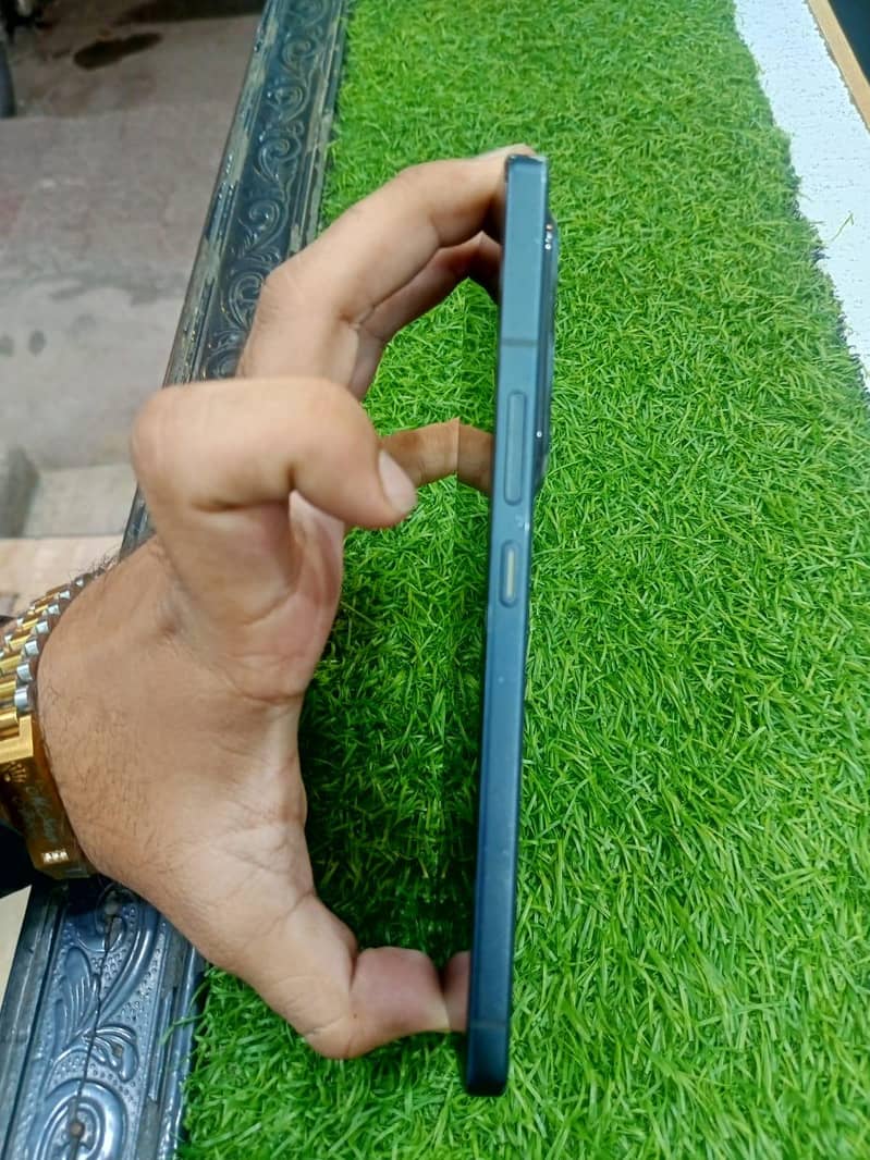 Infinix Note 50 4