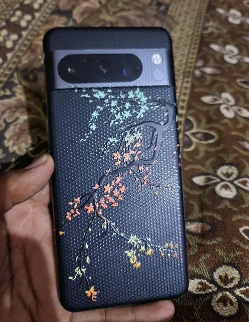 Google Pixel 8 Pro 2