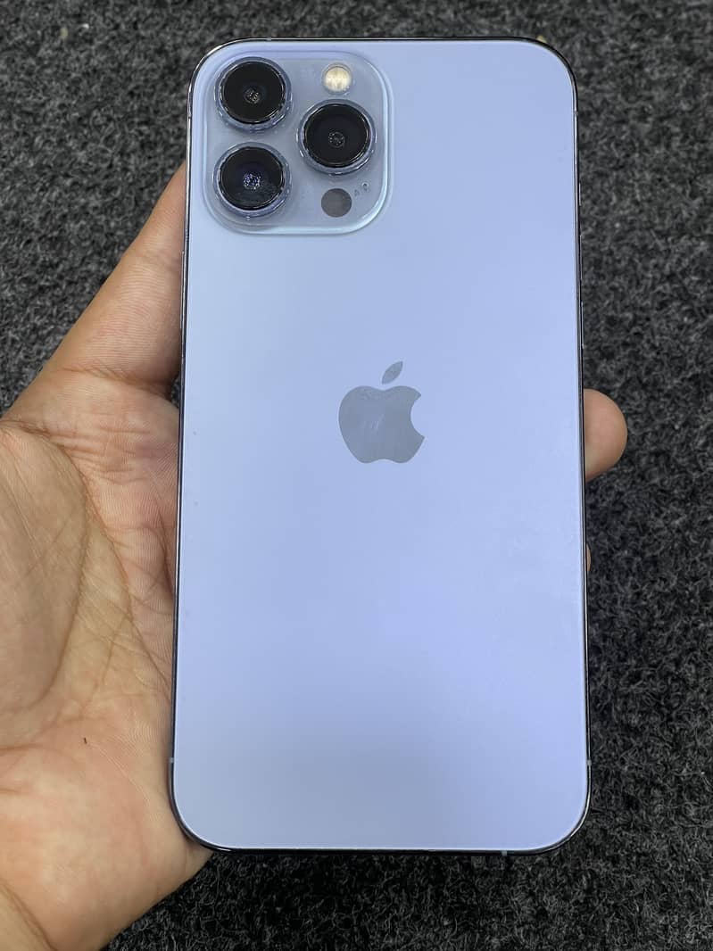 Apple iPhone 13 Pro Max 0