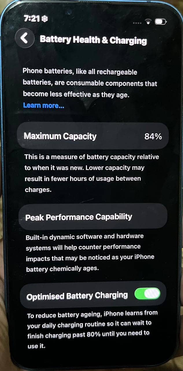 Apple iPhone 13 4