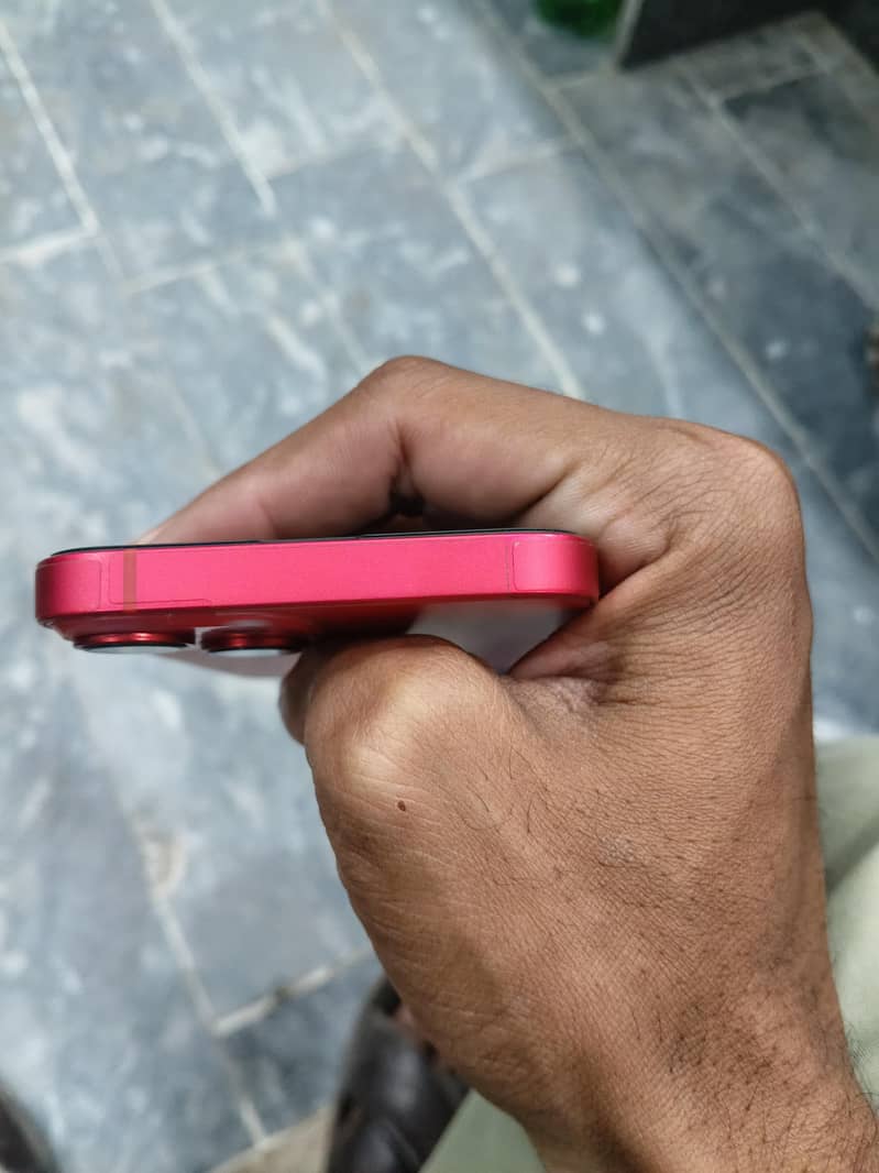 Apple iPhone 14 6