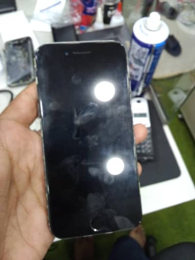 Apple iPhone 7