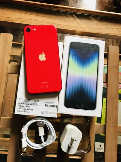 iPhone SE (64gb PTA)  urgent Sale. 03/09/10/18/123