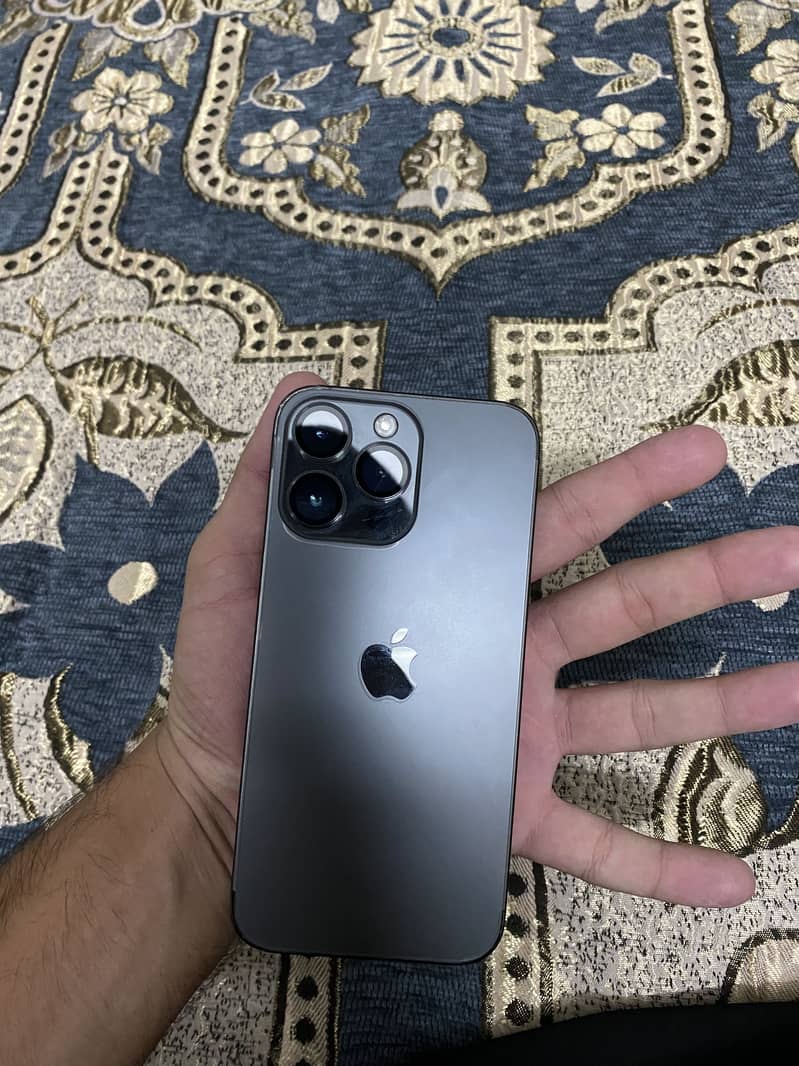 Iphone 14pro max 1