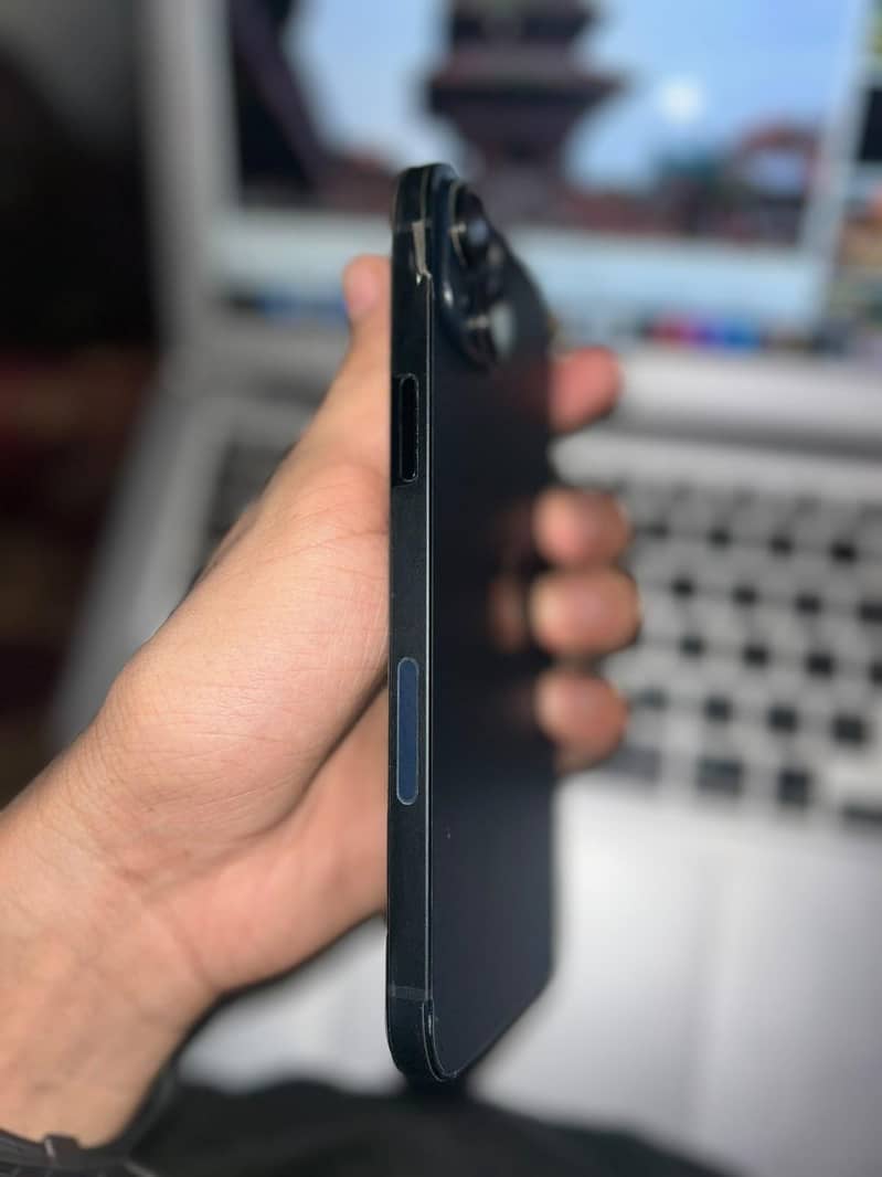 Apple iPhone 14 plus 1