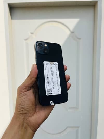 Apple iPhone 13