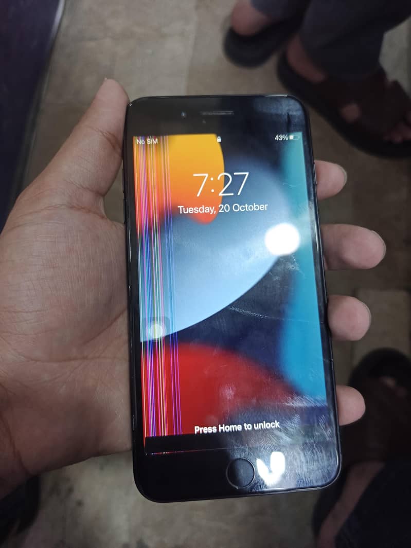 Iphone 7 plus  PTA 2
