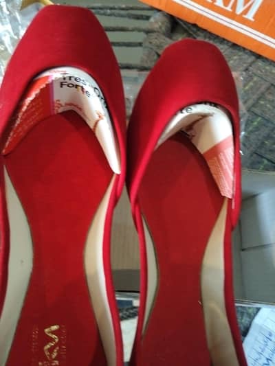 branded khusa