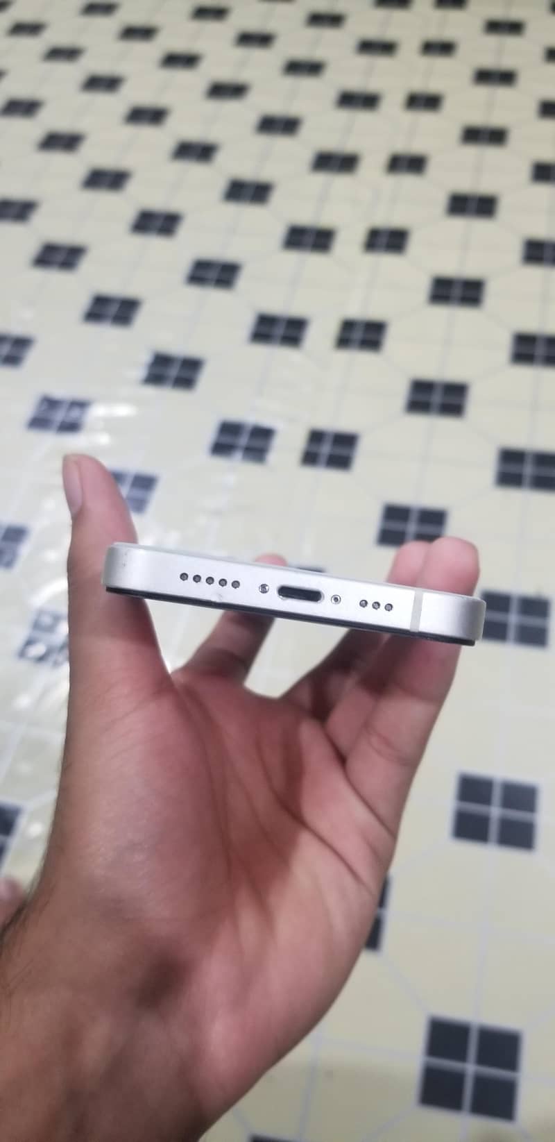 Apple iPhone 13 sim working 2