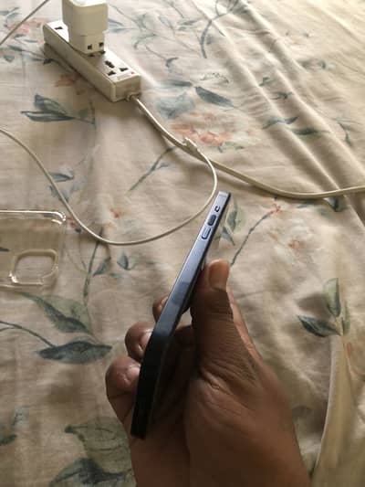 Iphone 14 factory unlock