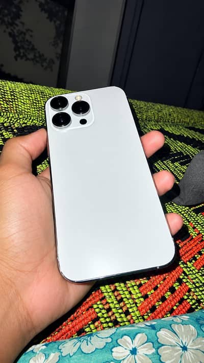 i phone 14 pro max 256 jv face id ok white colour