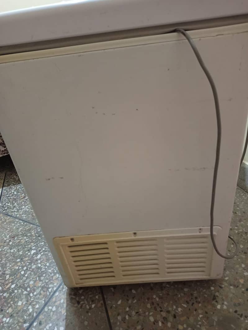 Pel Freezer 8