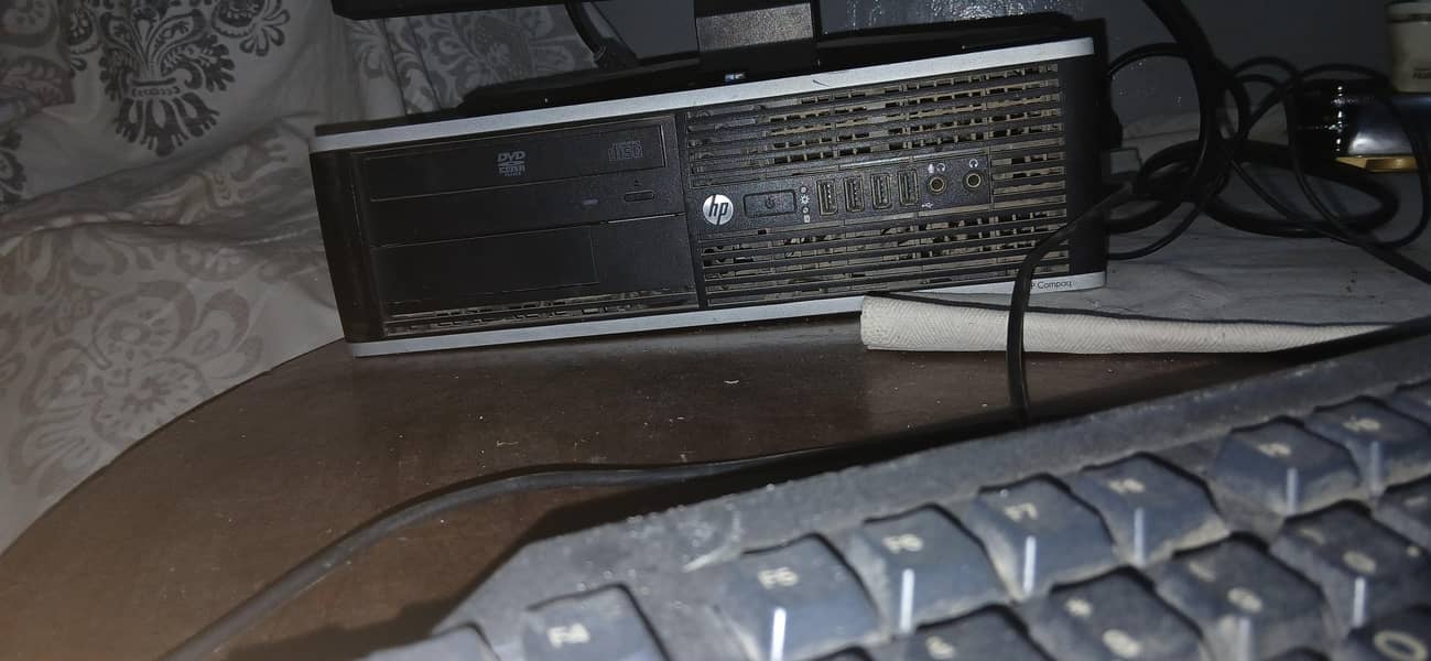 Computer Hp Desktop 2
