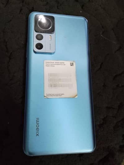 Xiaomi 12T Pro 0.3. 1.8. 1.9. 7.2. 6.8. 6