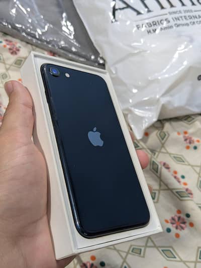 iPhone SE 2022 non pta 64 gb home used 03271521558