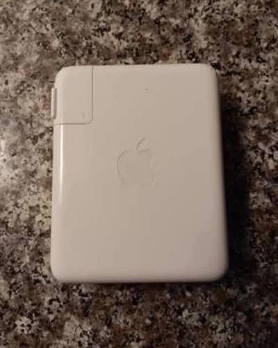 Apple ctype 140 w
