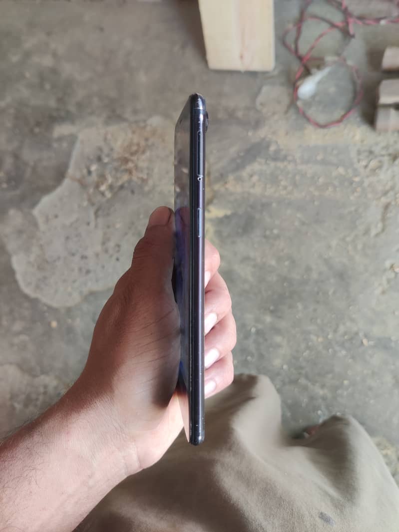 One Plus 5T 1